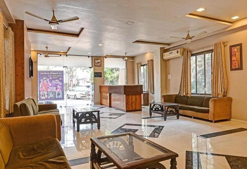 בית מלון כפרי Fab Sai Shangrilla