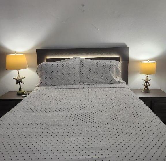 پانسیون Playa Apartments