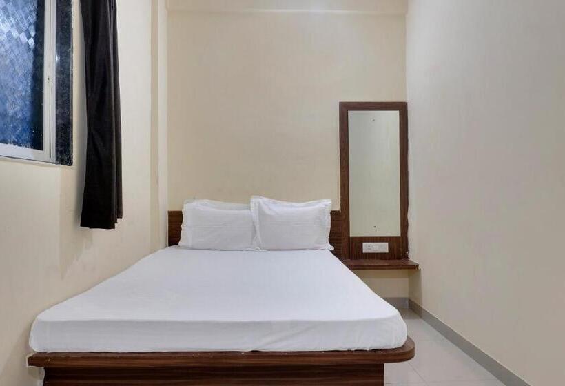 فندق Spot On Sayadri Lodge