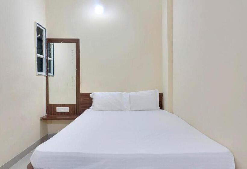 فندق Spot On Sayadri Lodge