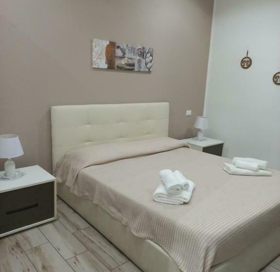 تختخواب و صبحانه Lucia S Rooms
