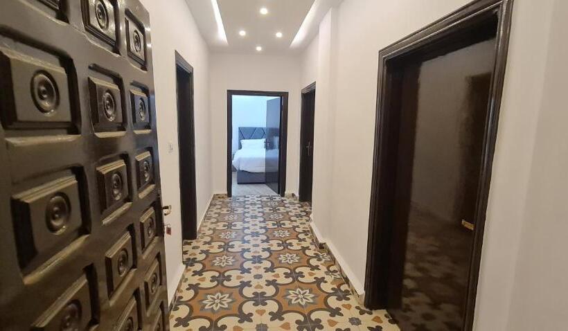 تختخواب و صبحانه Nabateans Home