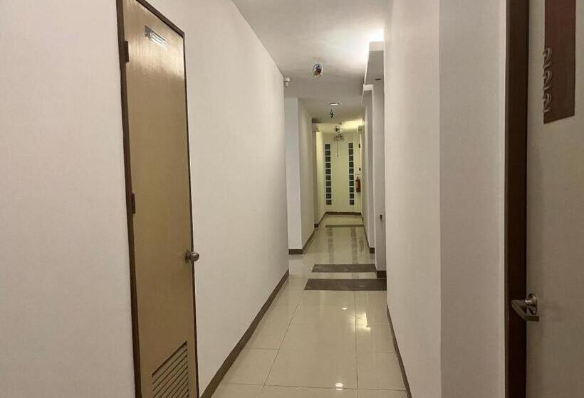 ホテル City Center Suites