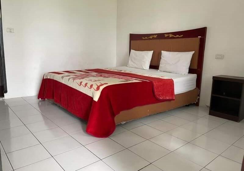 پانسیون Marroan Acc