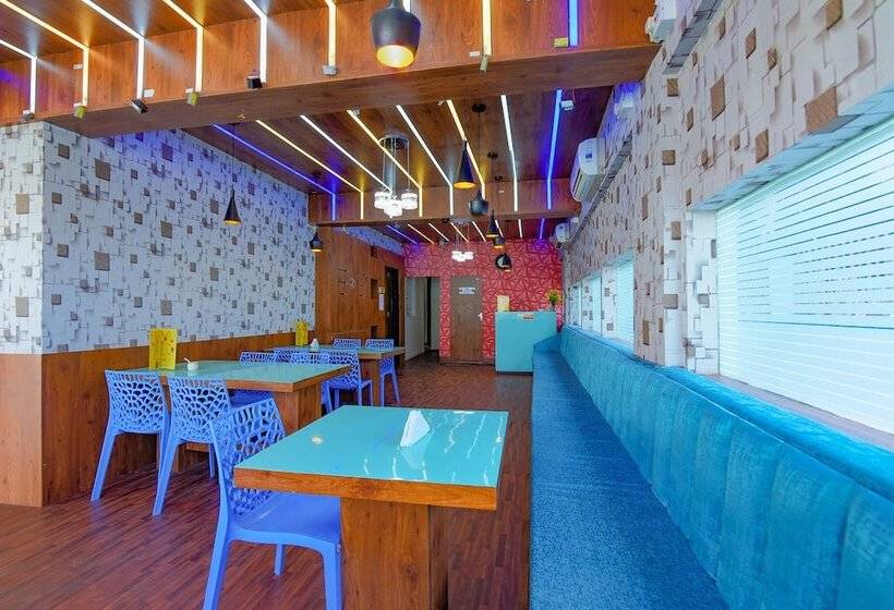 Fabhotel New Kolkata Residency Inn   Nr Axis Mall
