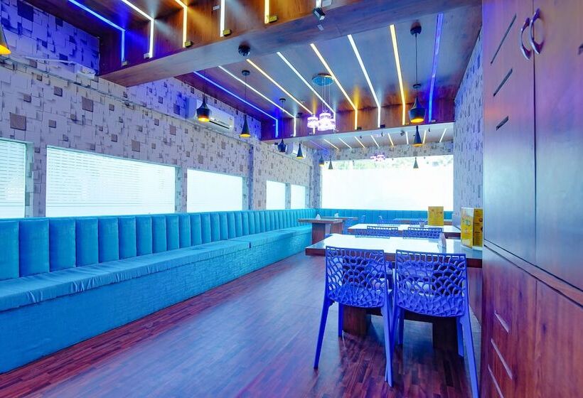 Fabhotel New Kolkata Residency Inn   Nr Axis Mall