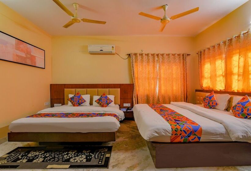 Fabhotel New Kolkata Residency Inn   Nr Axis Mall