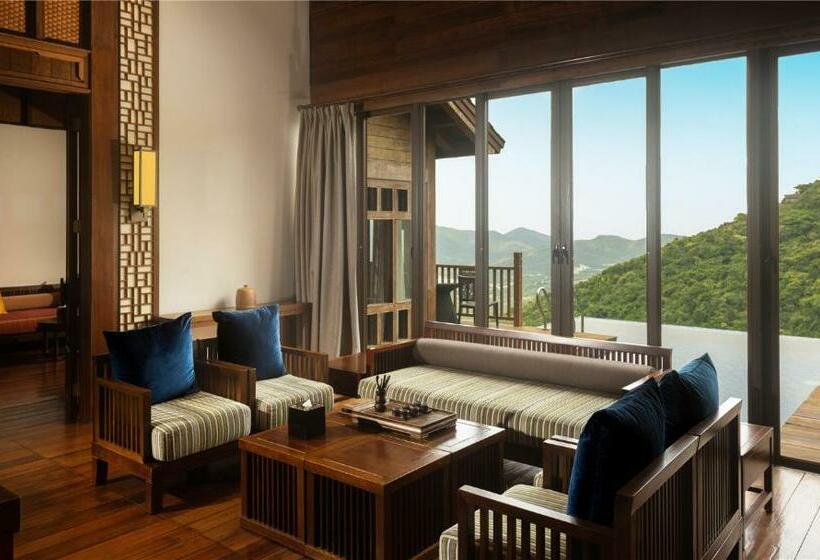 هتل Yalong Bay Earthly Paradise Birds Nest Resort （mountain Villas)