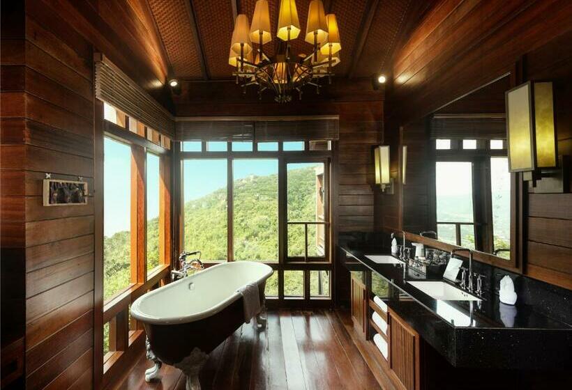هتل Yalong Bay Earthly Paradise Birds Nest Resort （mountain Villas)