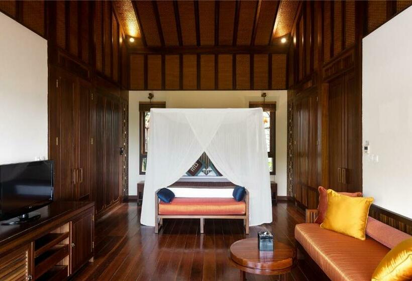 هتل Yalong Bay Earthly Paradise Birds Nest Resort （mountain Villas)