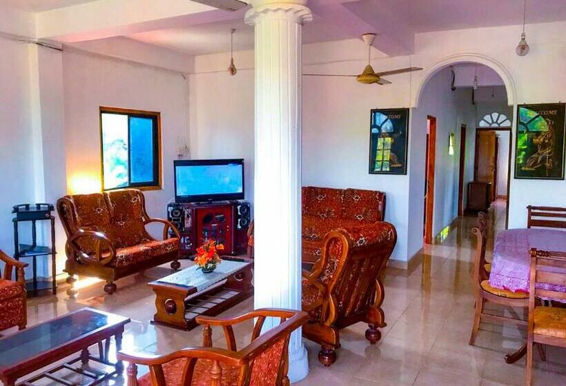 پانسیون Geesh Residence  Rooms In Jaffna