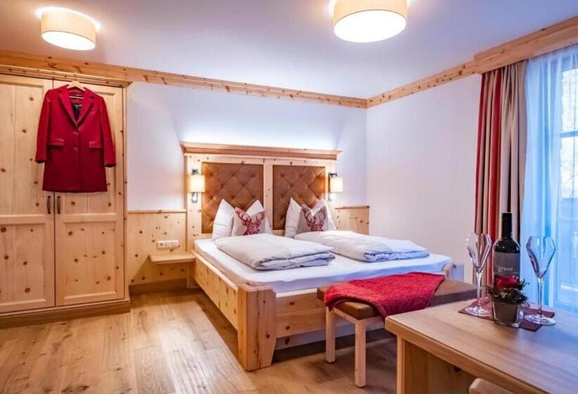 هتل Landhaus Leopoldhof