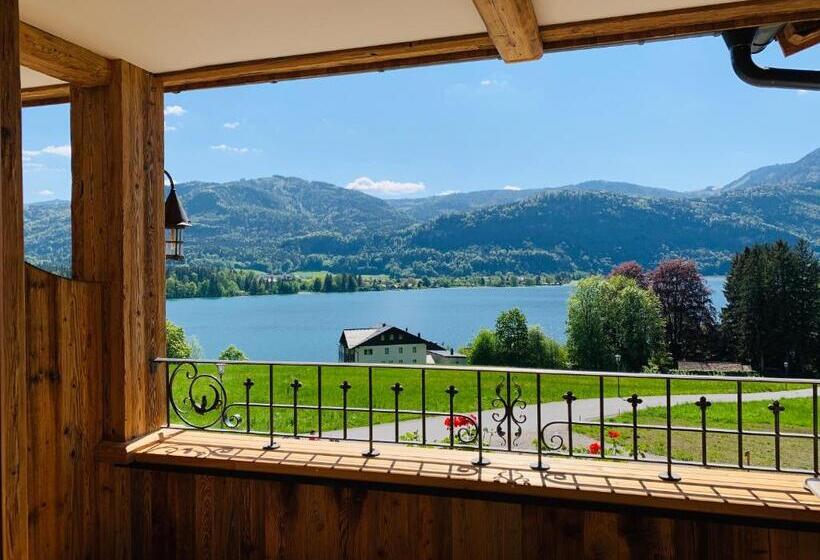 هتل Landhaus Leopoldhof