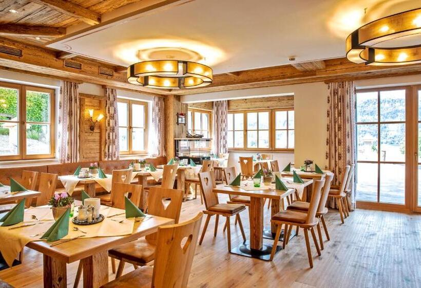 هتل Landhaus Leopoldhof