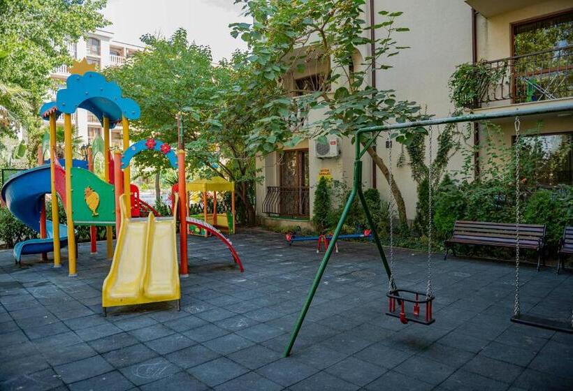 Menada Apartments In Cascadas