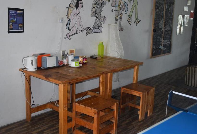 Bed And Bike Backpacker Studio - Hostel