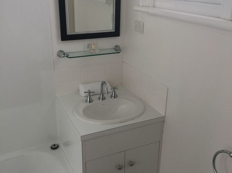 تختخواب و صبحانه Gregory House