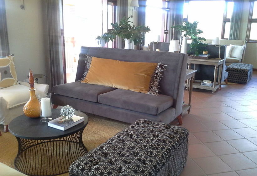 هتل Acacia Farm Lodge