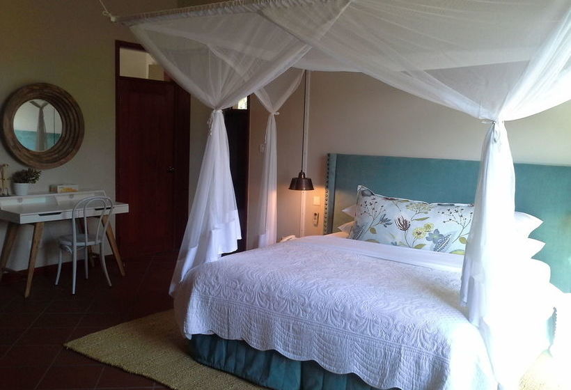 هتل Acacia Farm Lodge