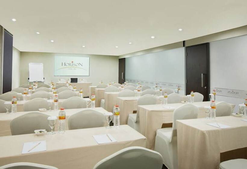 Fotos del hotel Horison Legian Bali:  13