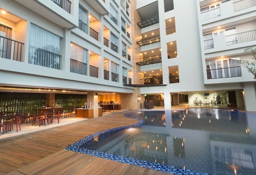 Fotos del hotel Horison Legian Bali:  24