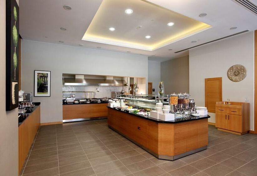 هتل Hilton Garden Inn Erzincan