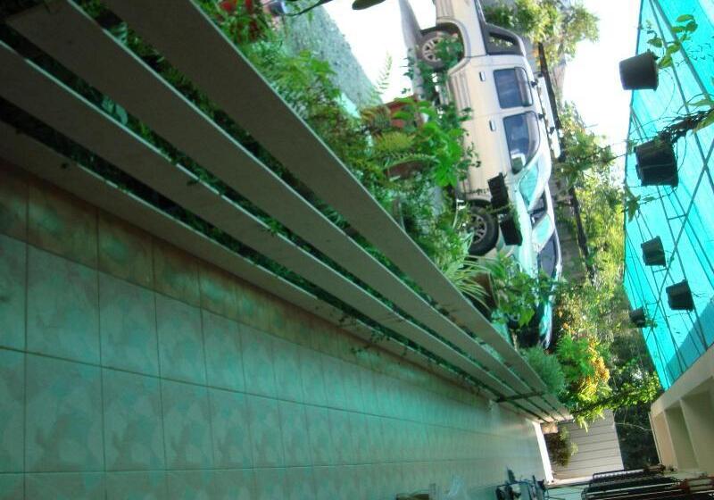 هتل Kech Kewalin House