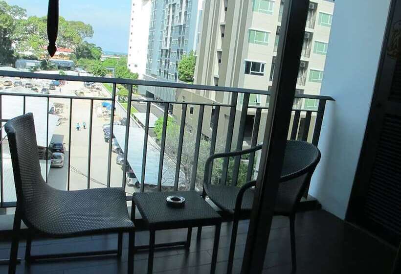 Fotos del hotel March Pattaya: 1 Fotos del hotel March Pattaya: 1
