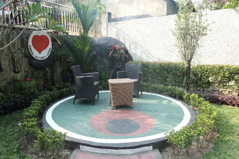 هتل Senggigi Cottages Lombok