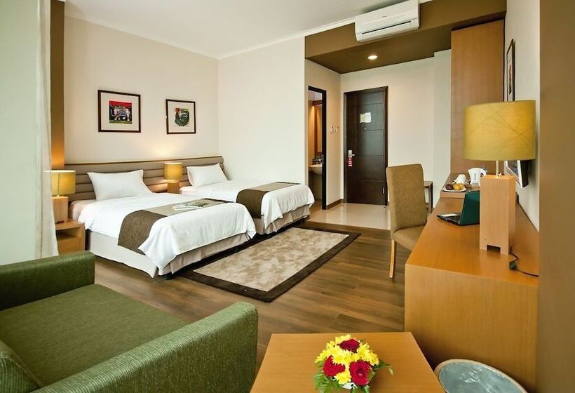 Fotos del hotel Travelday Bandung:  3