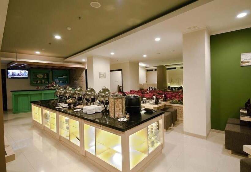 Fotos del hotel Travelday Bandung:  14