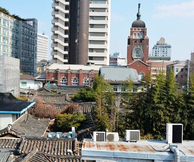 Insadong Hostel