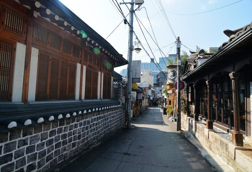 Insadong Hostel
