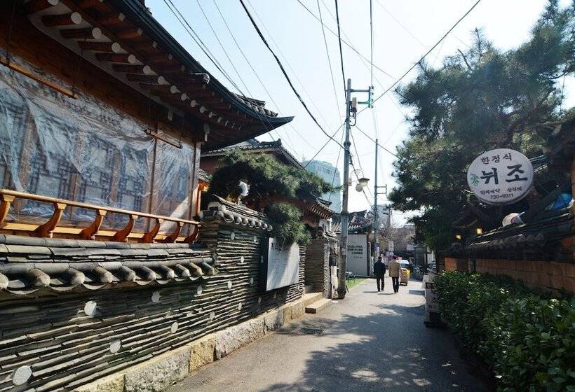 Insadong Hostel