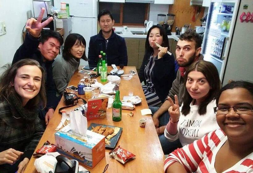 Insadong Hostel