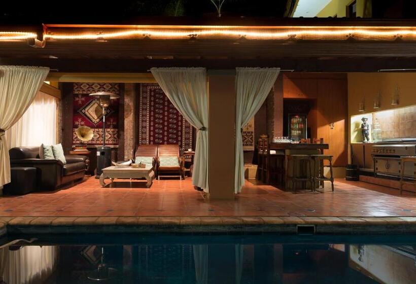 پانسیون Bohemian Guesthouse   Pretoria