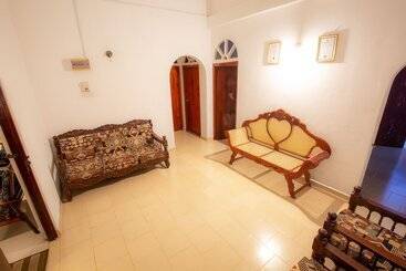 پانسیون La Villa Guest House
