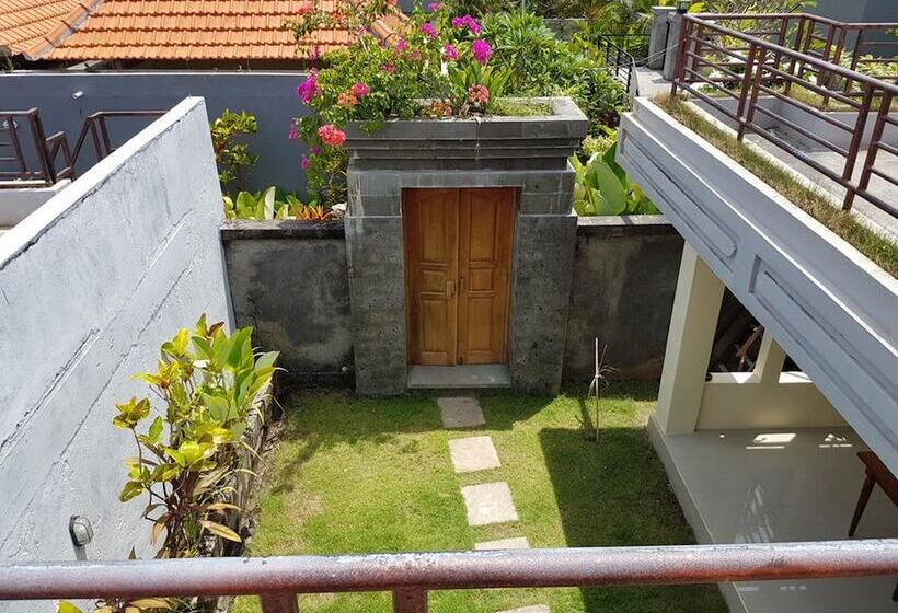 ペンション Surya Pandawa Homestay