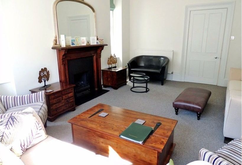 ペンション Woodlands Guesthouse