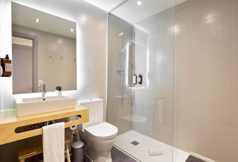 Sitges Group Blue&white