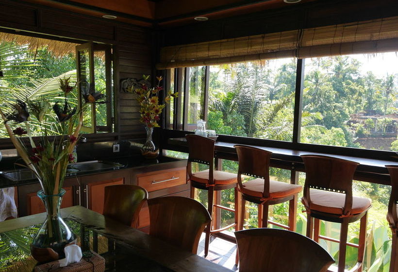 Kupu Kupu Private Villa