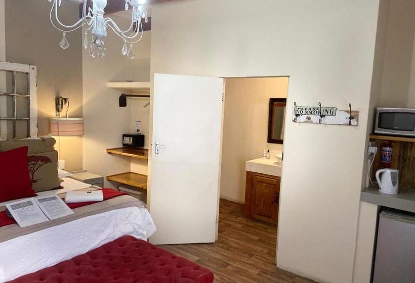 Bed and Breakfast Cape Karoo Guesthouse