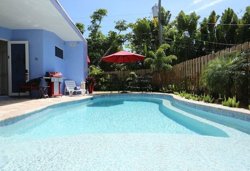 住宿加早餐  Fantasy Island Inn – Caters To Men