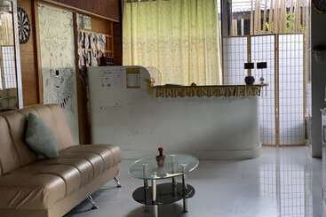 Fundee House Hostel