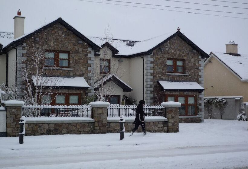 酒店 Avlon House Bed And Breakfast
