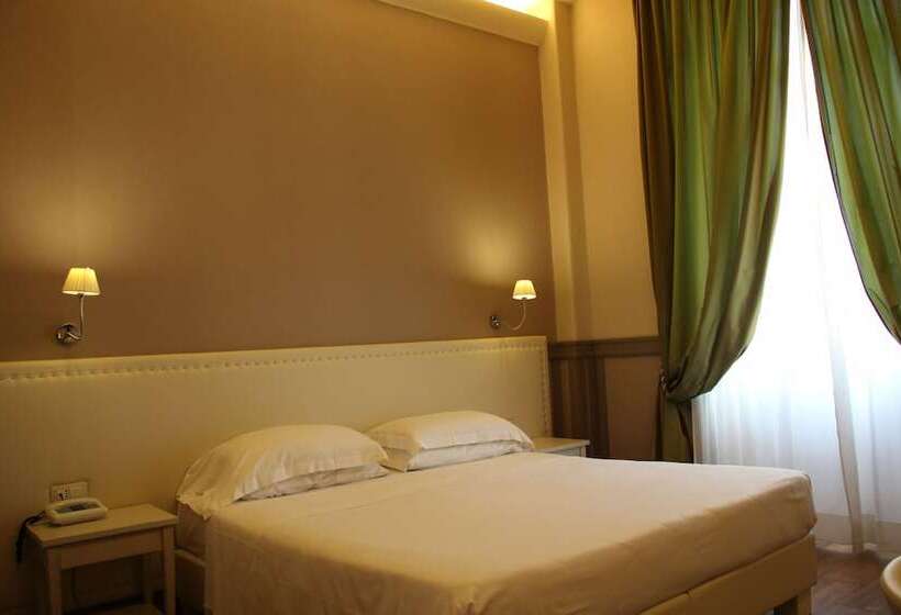 Fotos del hotel Dnb House:  45