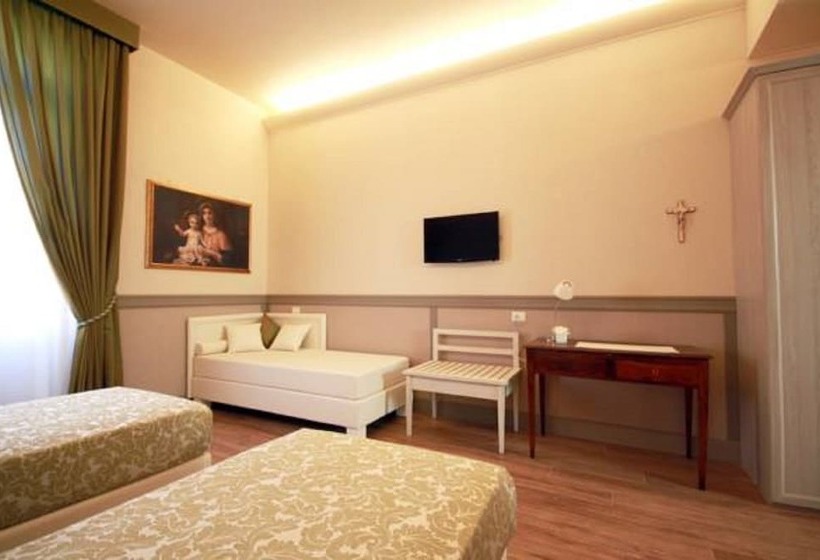 Fotos del hotel Dnb House:  7