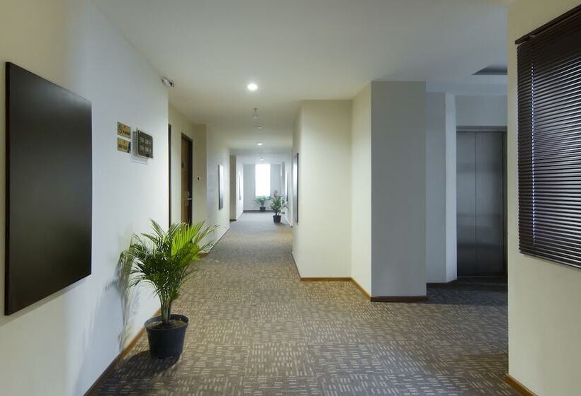 Fotos del hotel De Laxston Hotel Jogja By Azana:  6