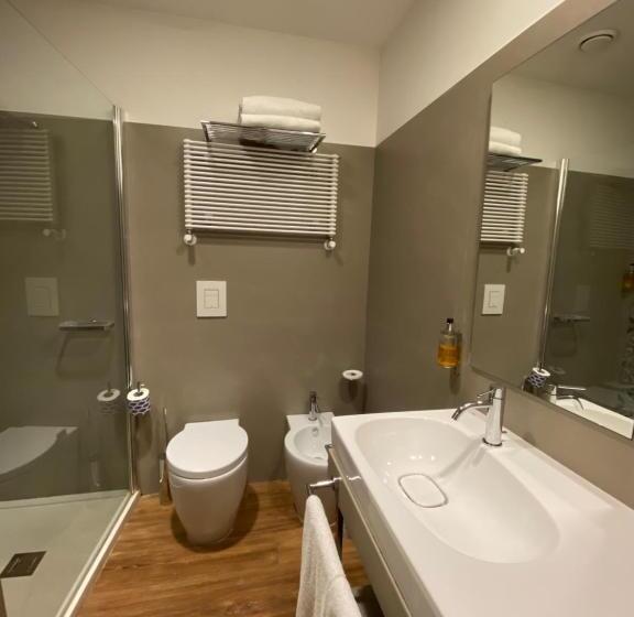 Fotos del hotel Dnb House:  53