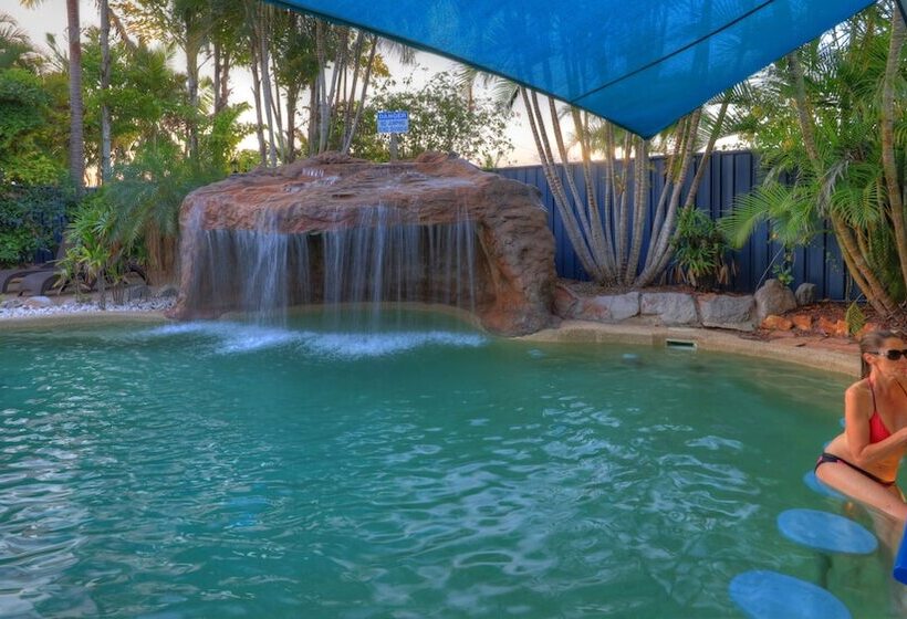 هتل Grange Resort Hervey Bay
